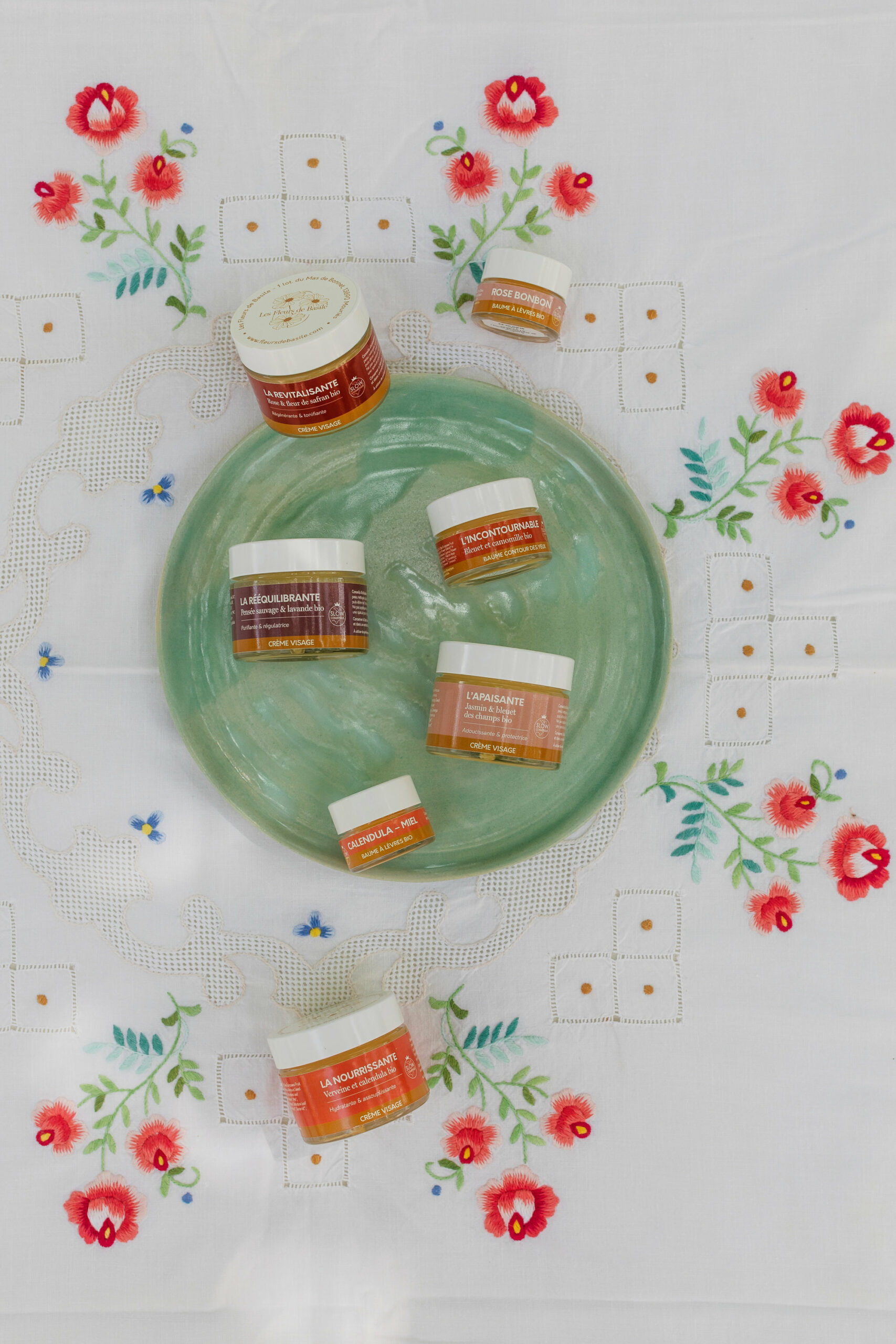 crèmes et baumes_2024 baume contour yeux bio bleuet